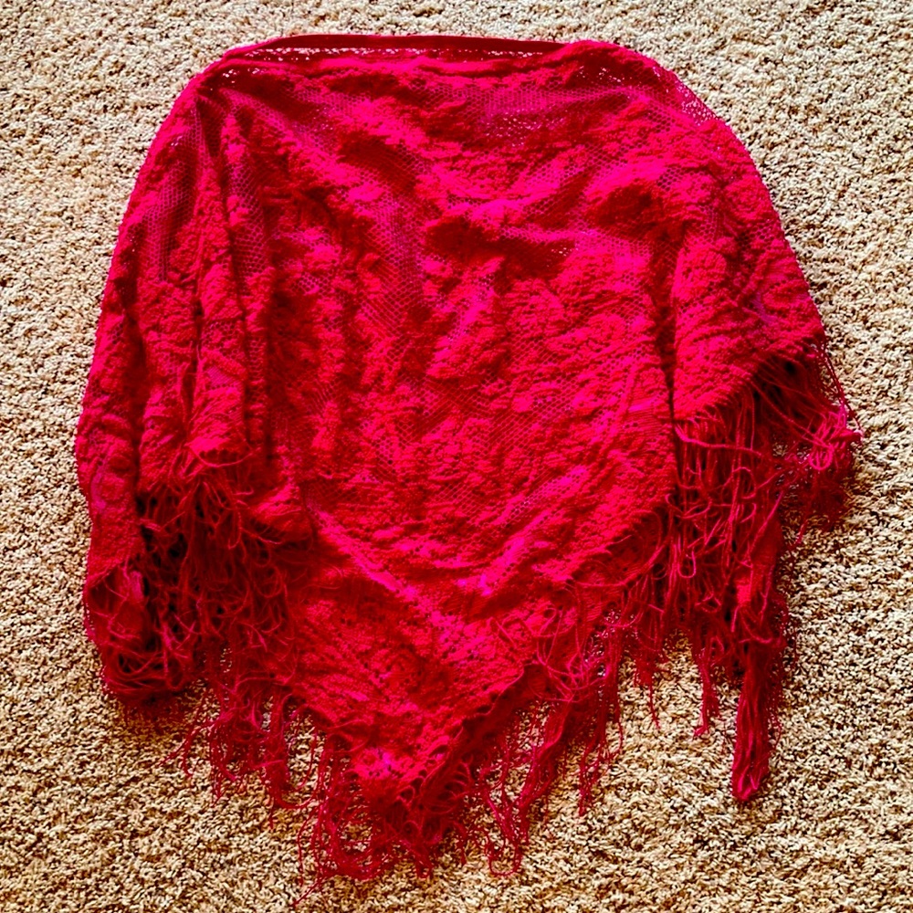 Hot pink shawl, crocheted with flower decorations